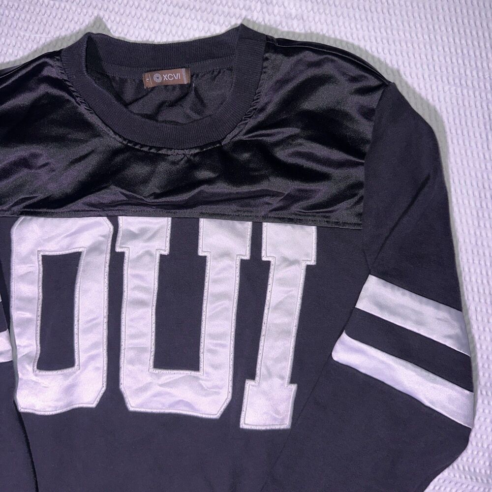 XCVI Womens black  Jersey OUI Sweater Size large